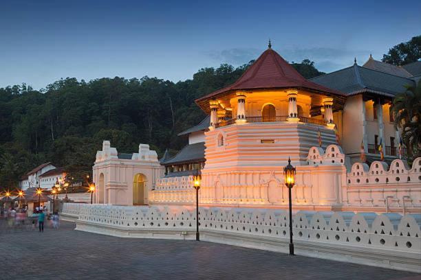 Serene Home Kandy Exterior foto
